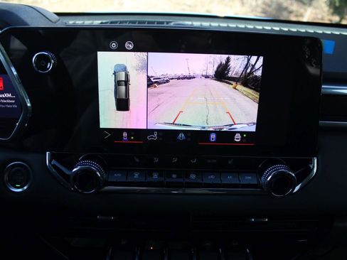 New 2025 GMC Canyon Elevation w/ Convenience Package image 23