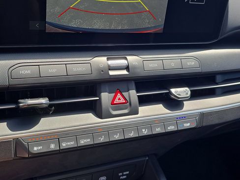 New 2026 Kia K4 FWD image 24