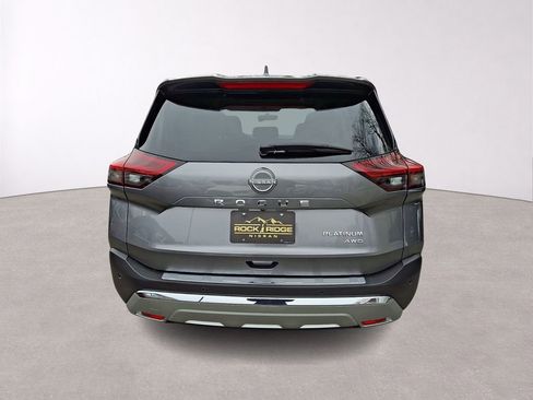 Used 2023 Nissan Rogue Platinum AWD/4WD image 6