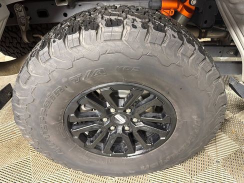 Used 2024 Ford F150 Raptor AWD/4WD image 19