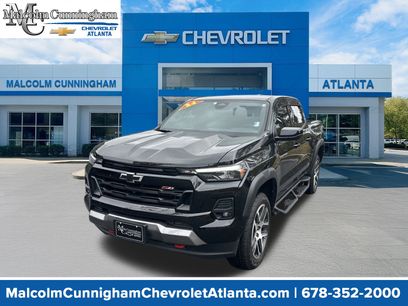 Used 2024 Chevrolet Colorado Z71 w/ Z71 Convenience Package 2