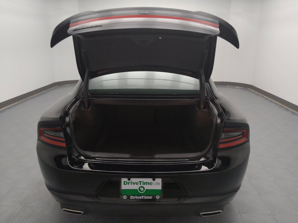 Used 2021 Dodge Charger SXT w/ Blacktop Package RWD image 29