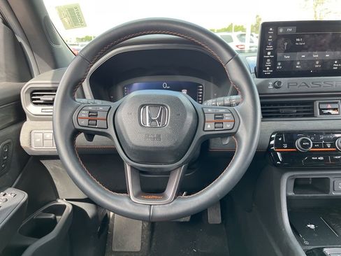 Certified 2026 Honda Passport TrailSport image 17