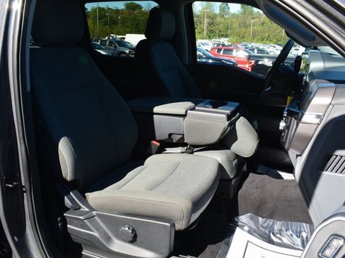 Used 2024 Ford F150 XLT image 19