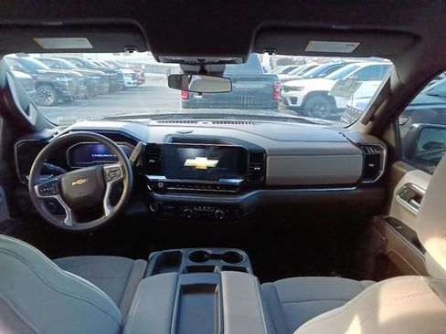 Used 2023 Chevrolet Silverado 1500 LT w/ Max Trailering Package image 14