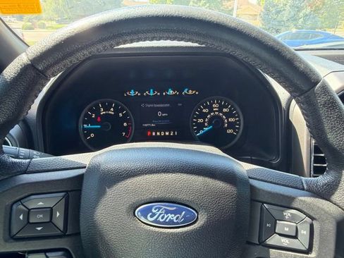 Used 2016 Ford F150 XLT w/ Equipment Group 302A Luxury AWD/4WD image 19