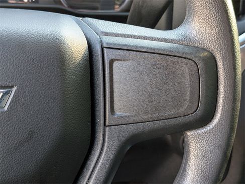 Used 2024 Chevrolet Silverado 1500 Custom image 19