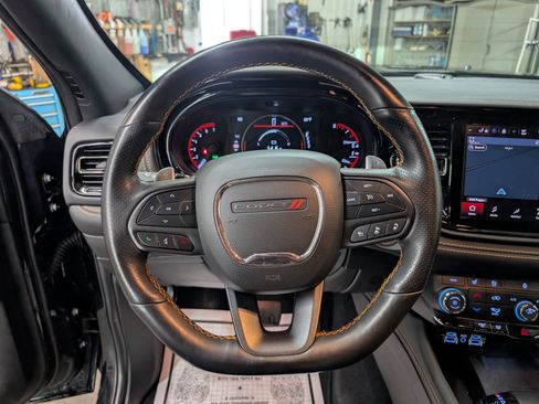 Used 2023 Dodge Durango R/T AWD/4WD image 18