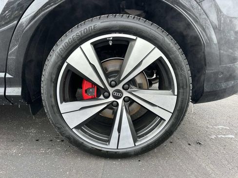 New 2025 Audi SQ5 Premium Plus image 10