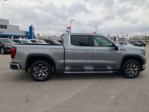 New 2026 GMC Sierra 1500 SLT w/ SLT Premium Package image 8