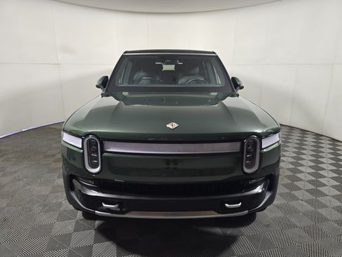 Used 2024 Rivian R1S Adventure AWD/4WD image 8
