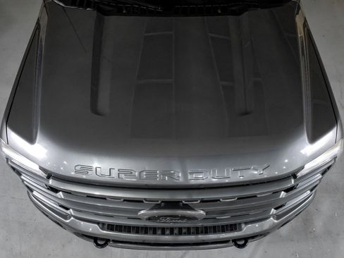 Used 2024 Ford F250 Lariat image 39