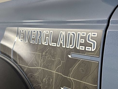 Used 2024 Ford Bronco Everglades AWD/4WD image 26
