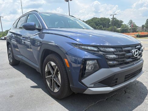 Used 2025 Hyundai Tucson SEL FWD image 3