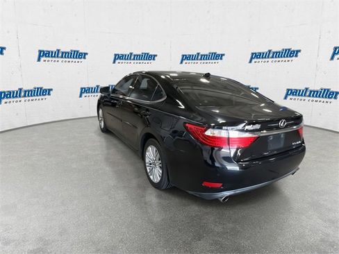 Used 2015 Lexus ES 350 w/ Luxury Package image 8