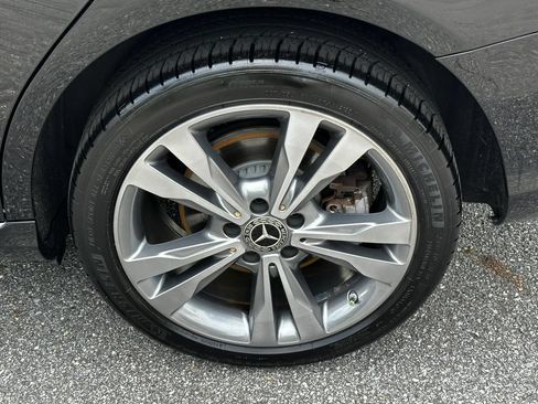 Certified 2021 Mercedes-Benz C 300 4MATIC Sedan image 23