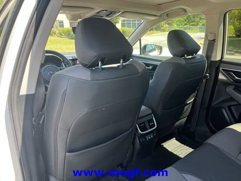 Used 2022 Subaru Outback Onyx Edition XT AWD/4WD image 21
