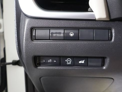 Used 2023 Nissan Rogue SL w/ SL Premium Package FWD image 38