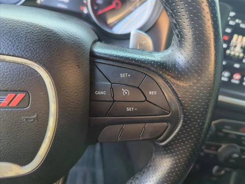 Used 2019 Dodge Charger R/T RWD image 18