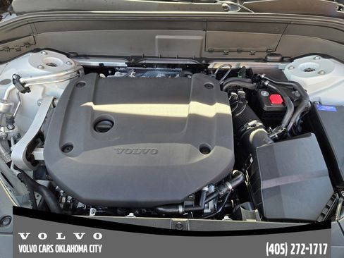 New 2026 Volvo XC90 B6 Plus w/ Protection Package Premier image 31