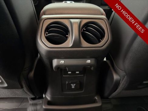 New 2026 Jeep Wrangler Unlimited Rubicon AWD/4WD image 25