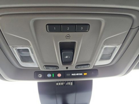 Used 2023 Chevrolet Silverado 1500 LT image 22