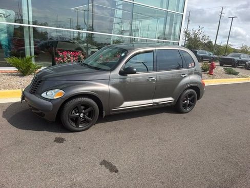 Used 2002 Chrysler PT Cruiser Limited FWD image 22
