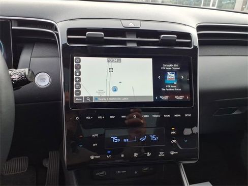 Certified 2022 Hyundai Tucson Limited w/ Cargo Package image 15