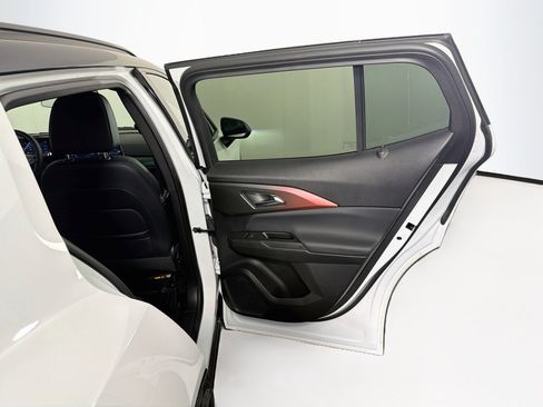 Used 2024 Chevrolet Equinox EV RS w/ Active Safety Package 3 FWD image 32