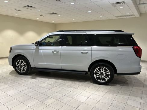 Certified 2025 Ford Expedition Max Active AWD/4WD image 2
