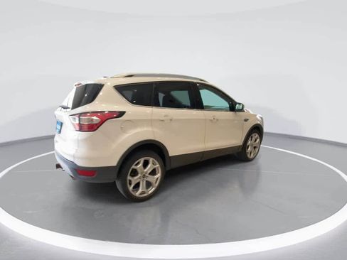 Used 2017 Ford Escape Titanium w/ Equipment Group 301A AWD/4WD image 8