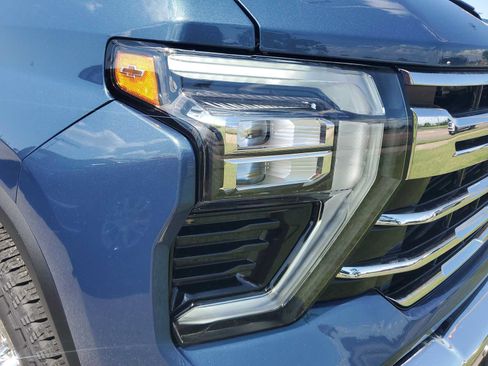 New 2026 Chevrolet Silverado 3500 LTZ w/ LTZ Premium Package AWD/4WD image 39
