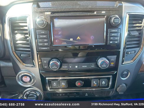 Used 2017 Nissan Titan Platinum Reserve image 26