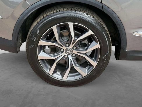 Certified 2024 Acura MDX w/ Technology Package AWD/4WD image 8