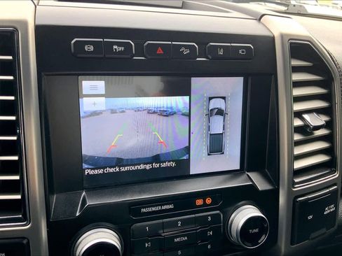 Used 2020 Ford F250 Platinum w/ FX4 Off-Road Package image 26