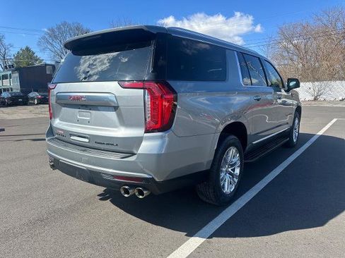 Used 2023 GMC Yukon XL Denali w/ LPO, Floor Liner Package image 5