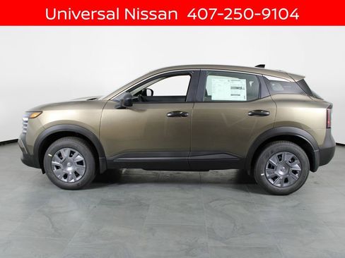 New 2026 Nissan Kicks S FWD image 7