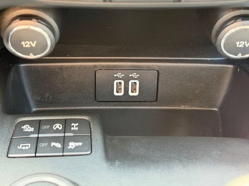 Used 2019 Ford Ranger Lariat w/ Equipment Group 501A Mid AWD/4WD image 13