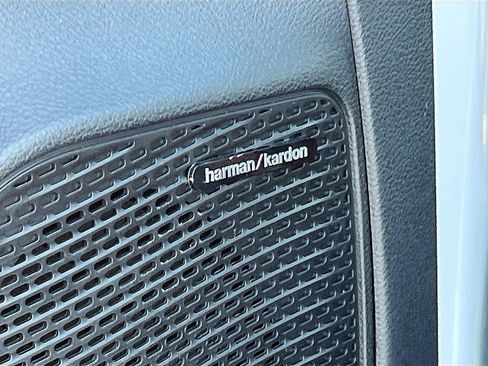 Certified 2024 Chrysler Pacifica Pinnacle image 19