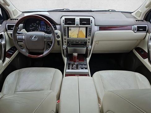 Used 2010 Lexus GX 460 Premium image 18