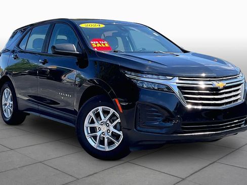Certified 2024 Chevrolet Equinox LS FWD image 3
