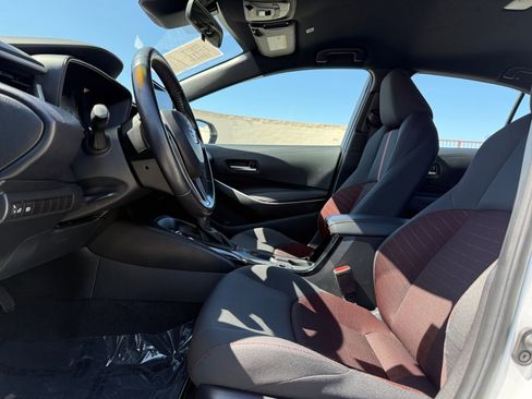 Used 2023 Toyota Corolla SE w/ Carpet Mat Package (TMS) FWD image 14