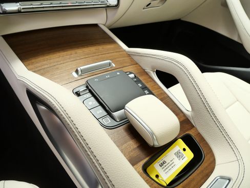 Certified 2026 Mercedes-Benz GLE 350 4MATIC image 22