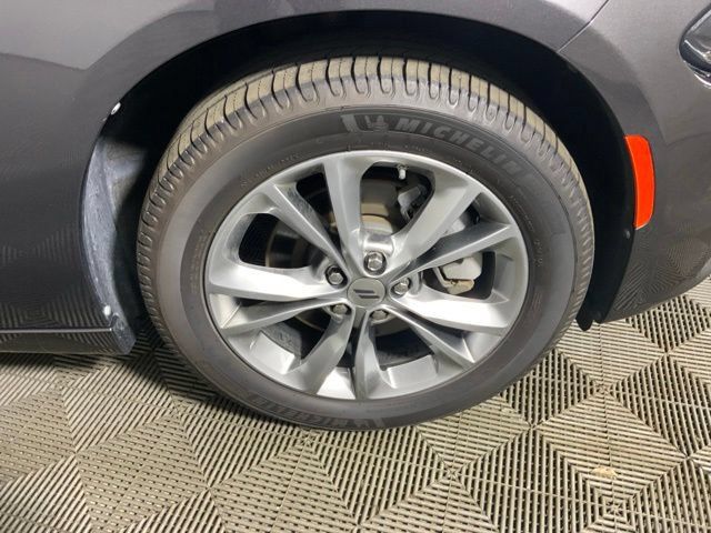 Used 2022 Dodge Charger SXT AWD/4WD image 13