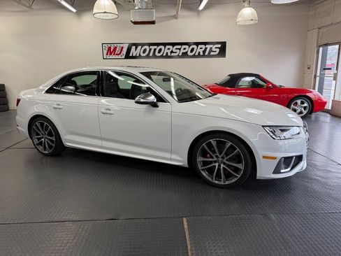 Used 2019 Audi S4 Prestige w/ Prestige Package image 15