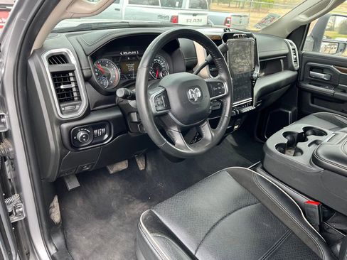 Used 2024 RAM 2500 Laramie image 6