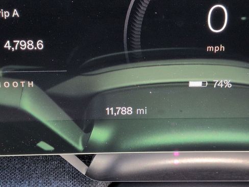 Used 2024 Lucid Air Touring AWD/4WD image 22