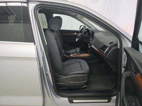 Used 2023 Audi Q5 2.0T Premium w/ Convenience Package AWD/4WD image 6