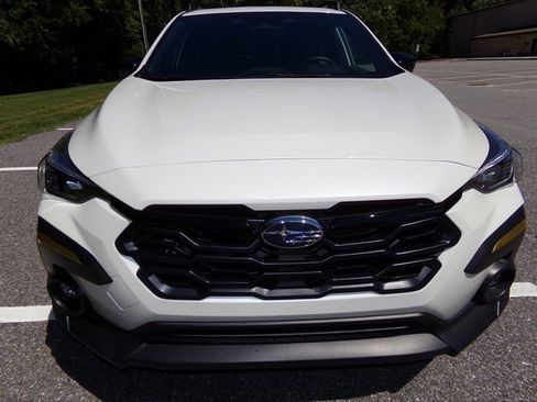 Used 2024 Subaru Crosstrek 2.5i Sport w/ Crosstrek Mirror Package AWD/4WD image 3