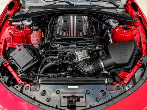 Used 2022 Chevrolet Camaro ZL1 RWD image 38